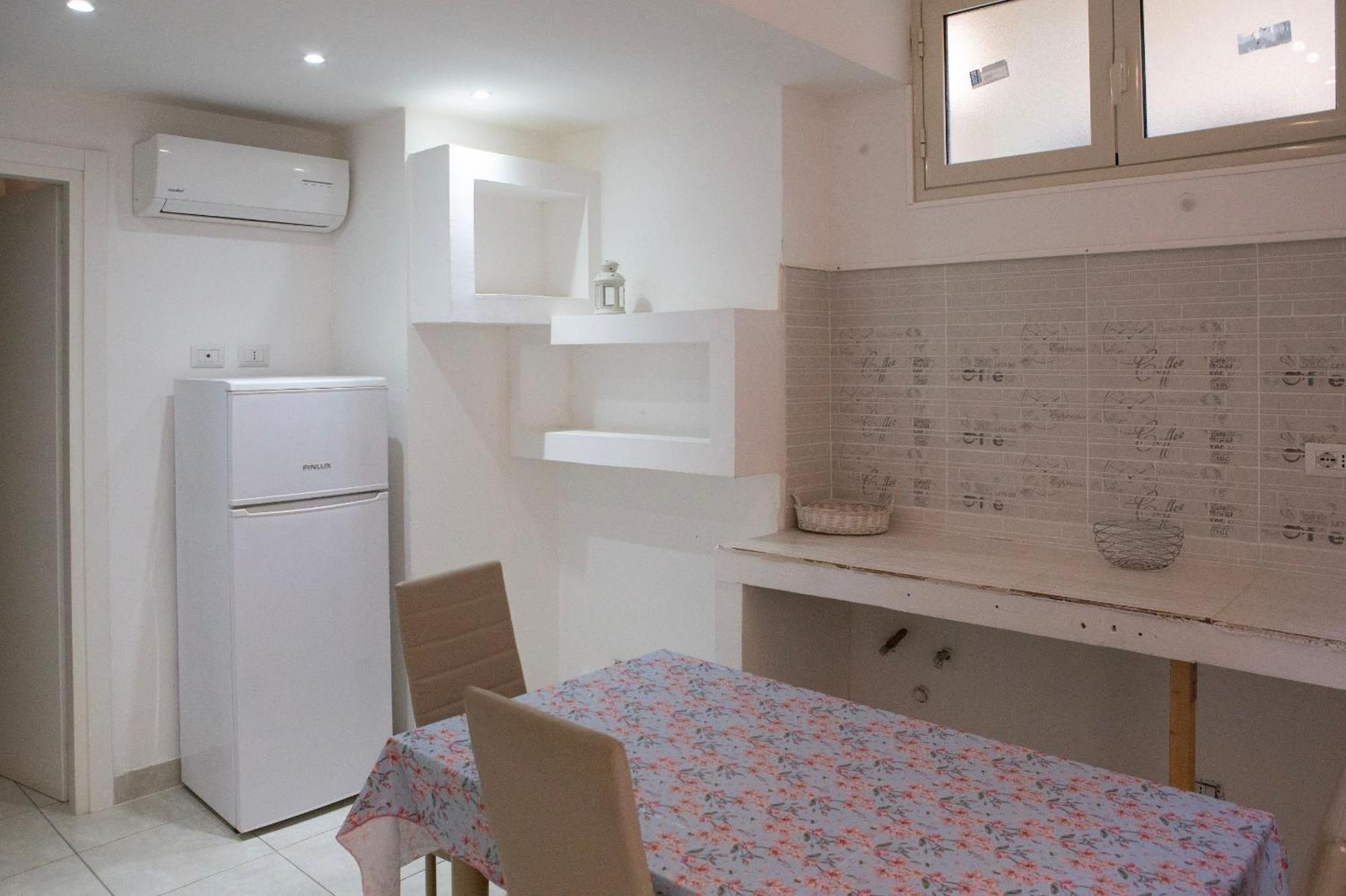 לינה וארוחת בוקר וילה סן ג'ובאני La Casa Di Eolo מראה חיצוני תמונה