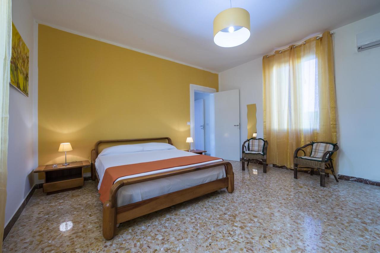 לינה וארוחת בוקר וילה סן ג'ובאני La Casa Di Eolo מראה חיצוני תמונה