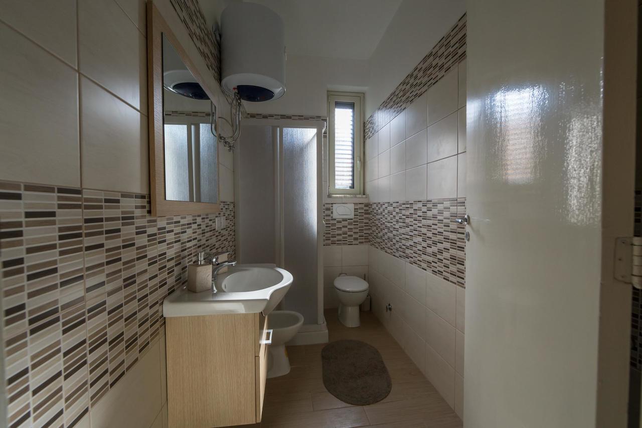 לינה וארוחת בוקר וילה סן ג'ובאני La Casa Di Eolo מראה חיצוני תמונה